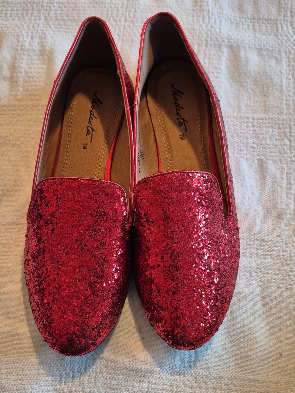 Modesta women's size 8 Mika -02 Red glitter loafers, Wizard of Oz Dorothy VGUC